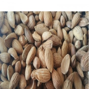 لوز يمني خولاني  كيلو